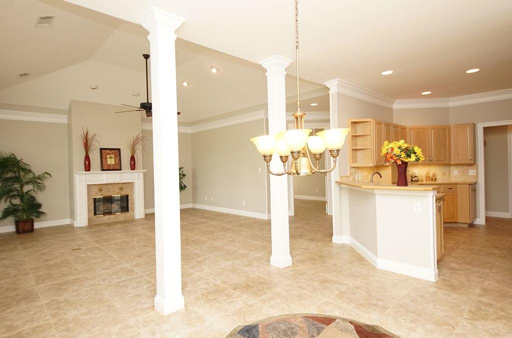 OAKMONT PLACE - Residential