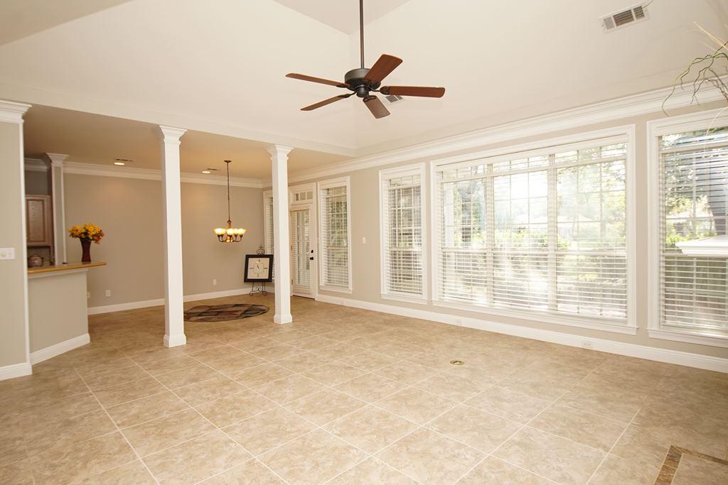 OAKMONT PLACE - Residential