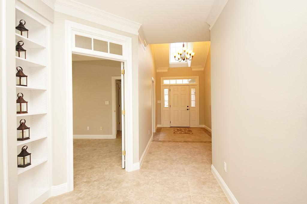 OAKMONT PLACE - Residential