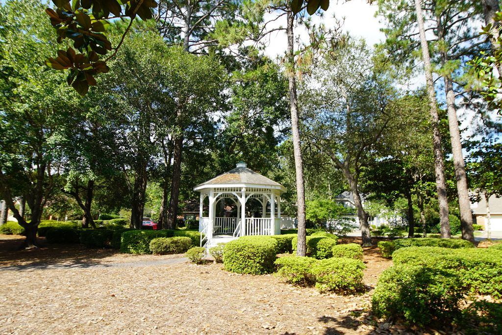 OAKMONT PLACE - Residential