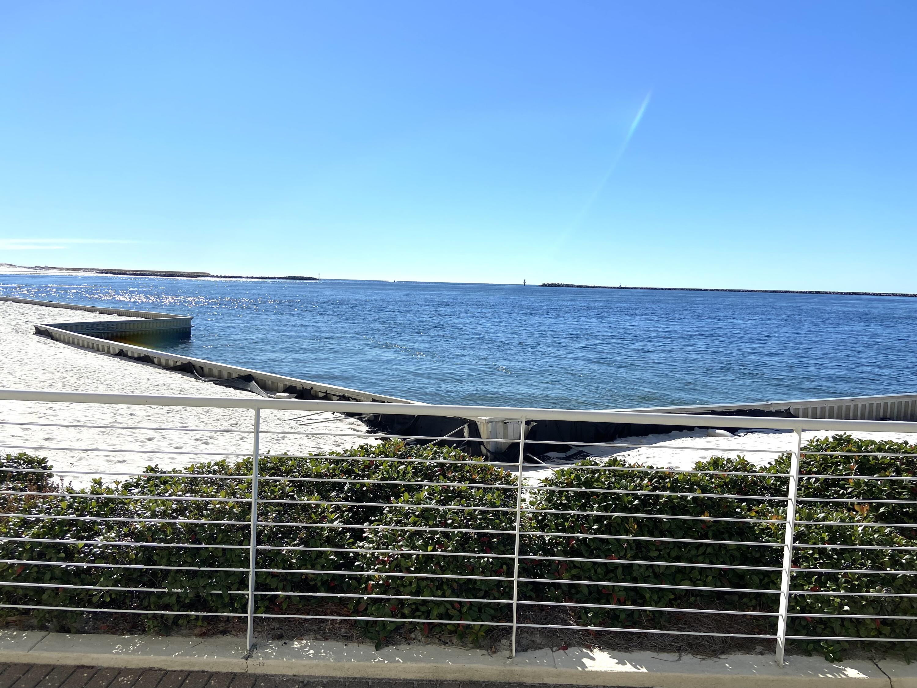 EAST PASS TOWERS CONDO PH 2 - Residential