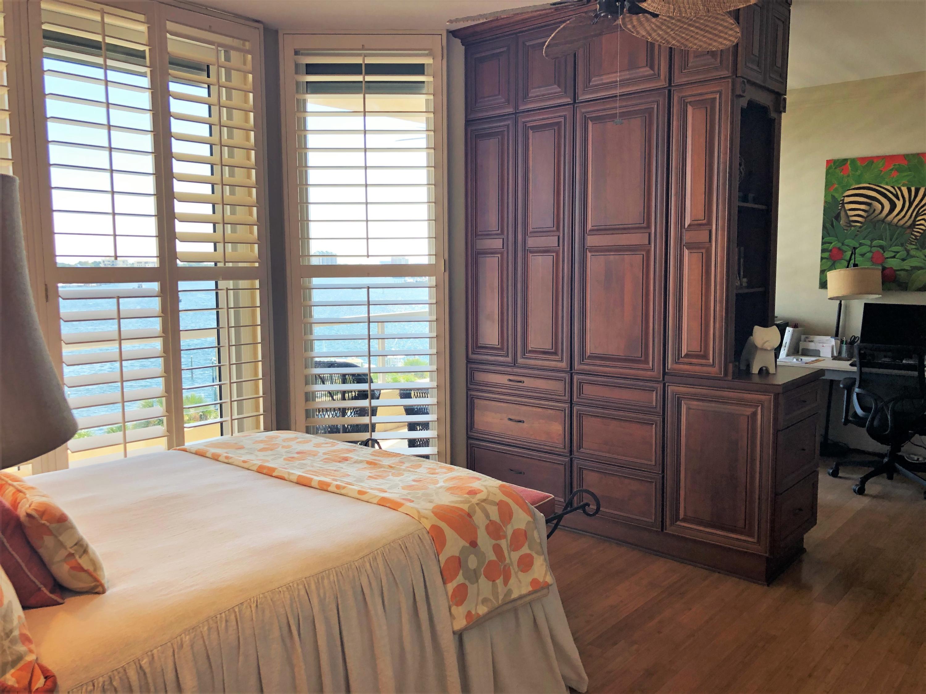 EAST PASS TOWERS CONDO PH 2 - Residential