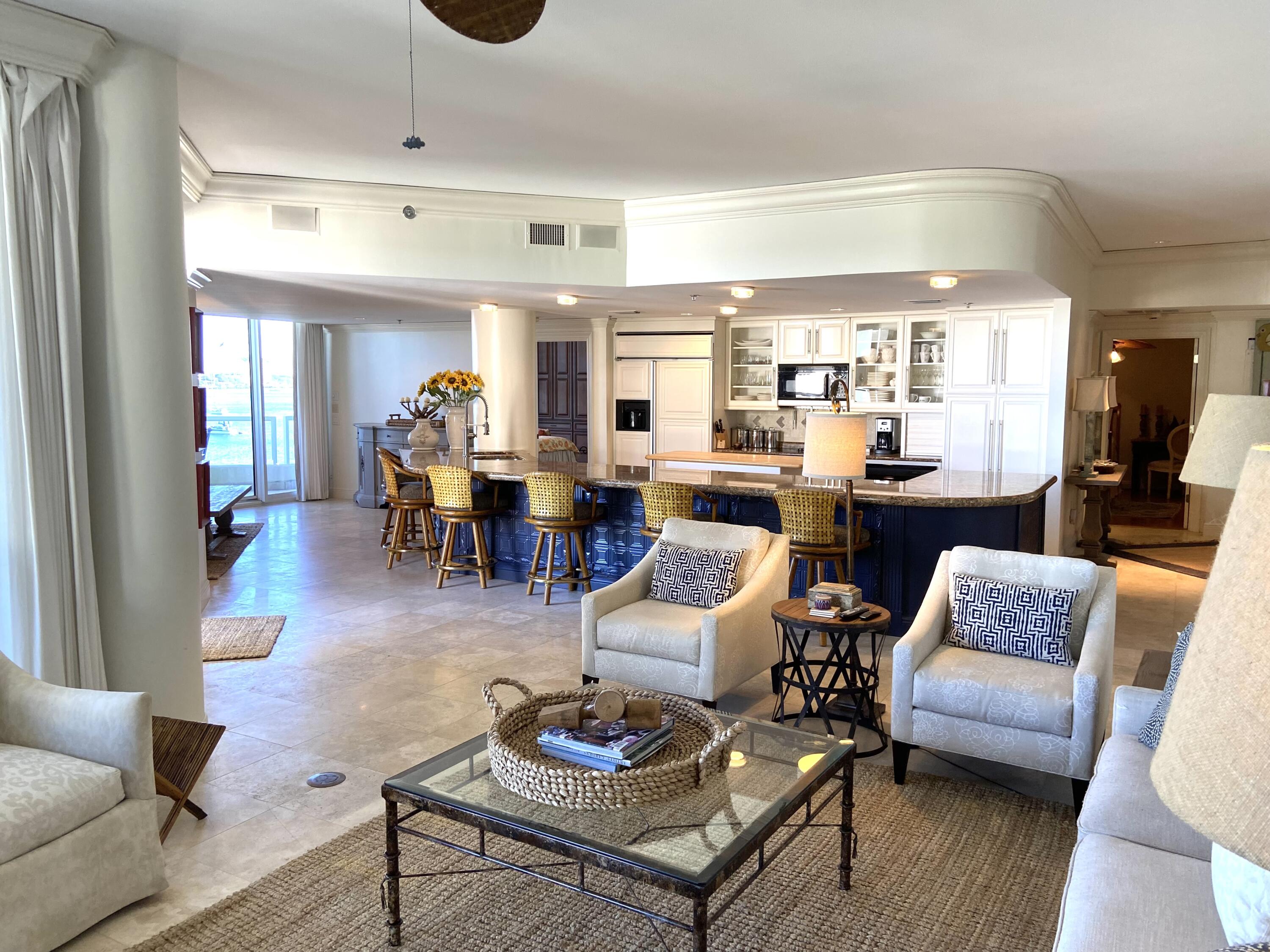 EAST PASS TOWERS CONDO PH 2 - Residential