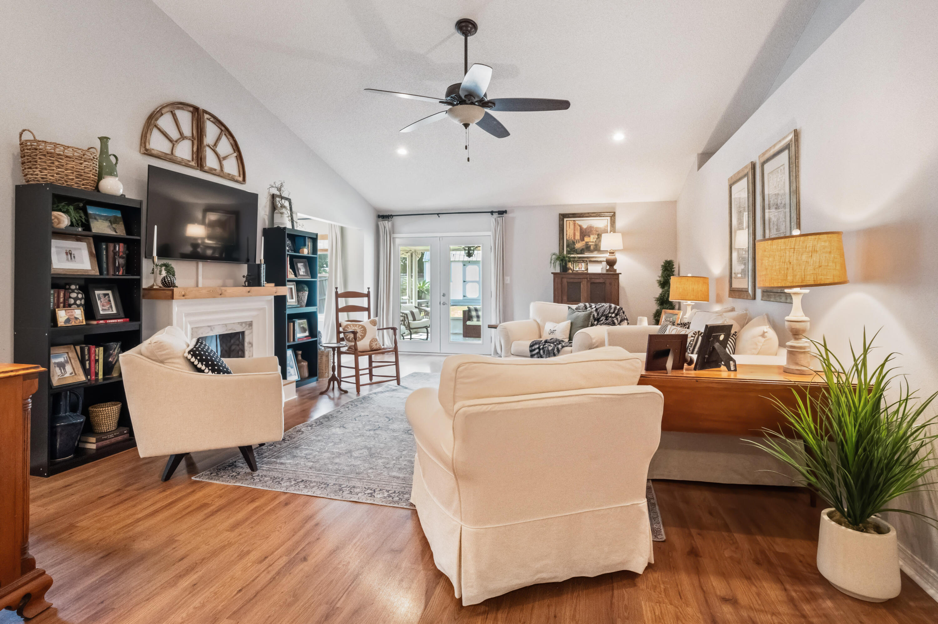 SUGAR CREEK S/D - Residential