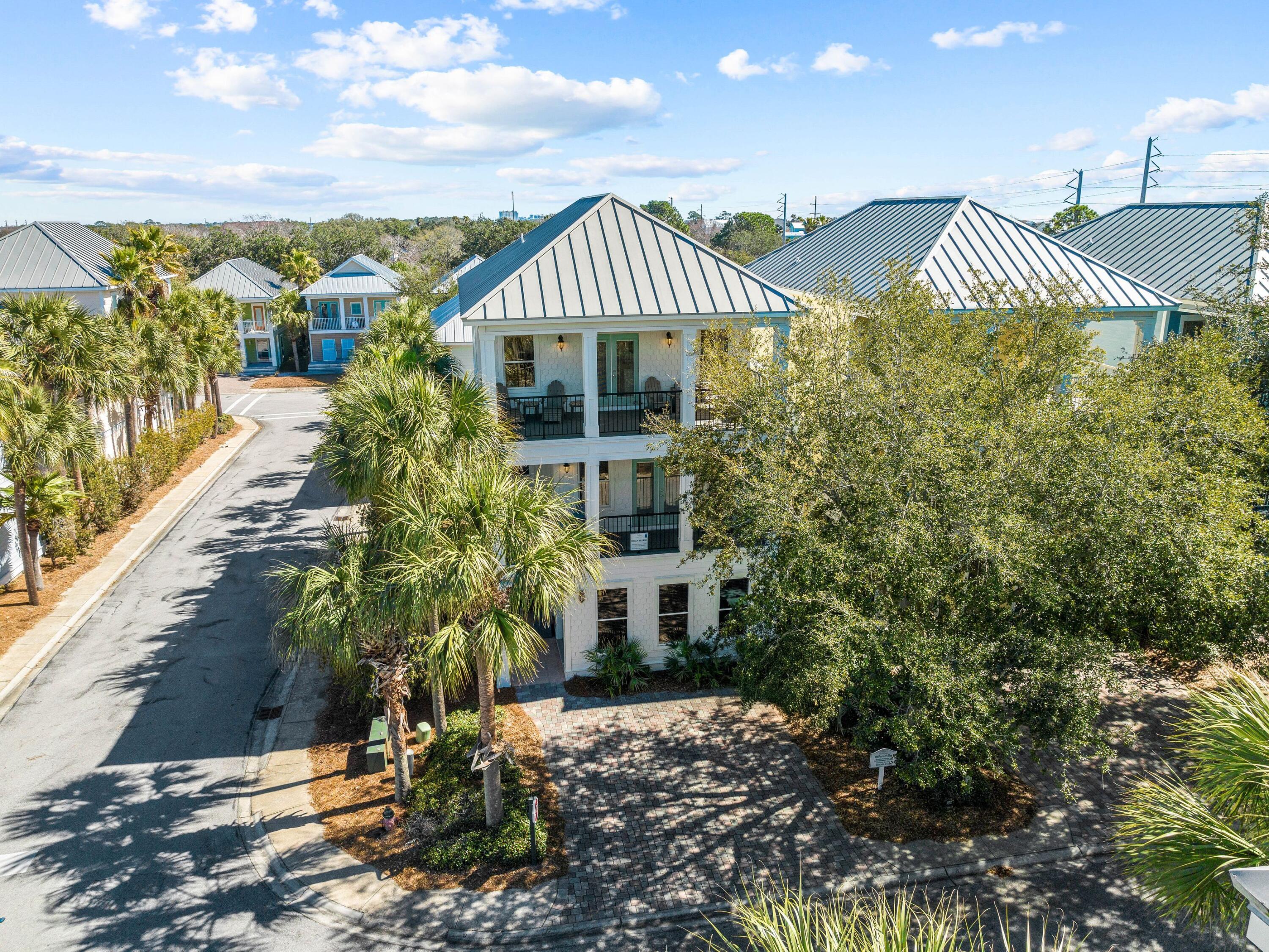 VILLAGES OF CRYSTAL BEACH - Residential