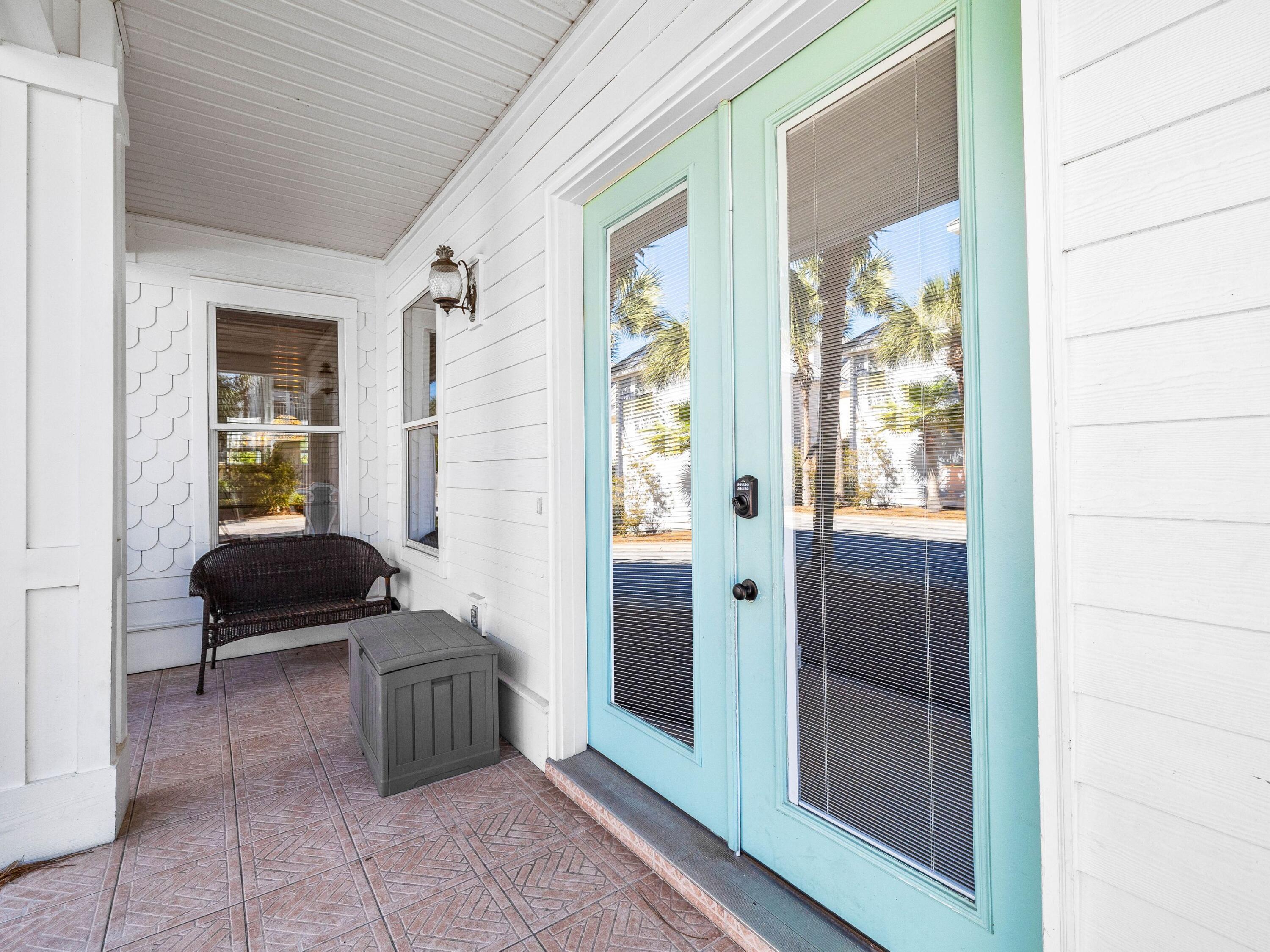 VILLAGES OF CRYSTAL BEACH - Residential