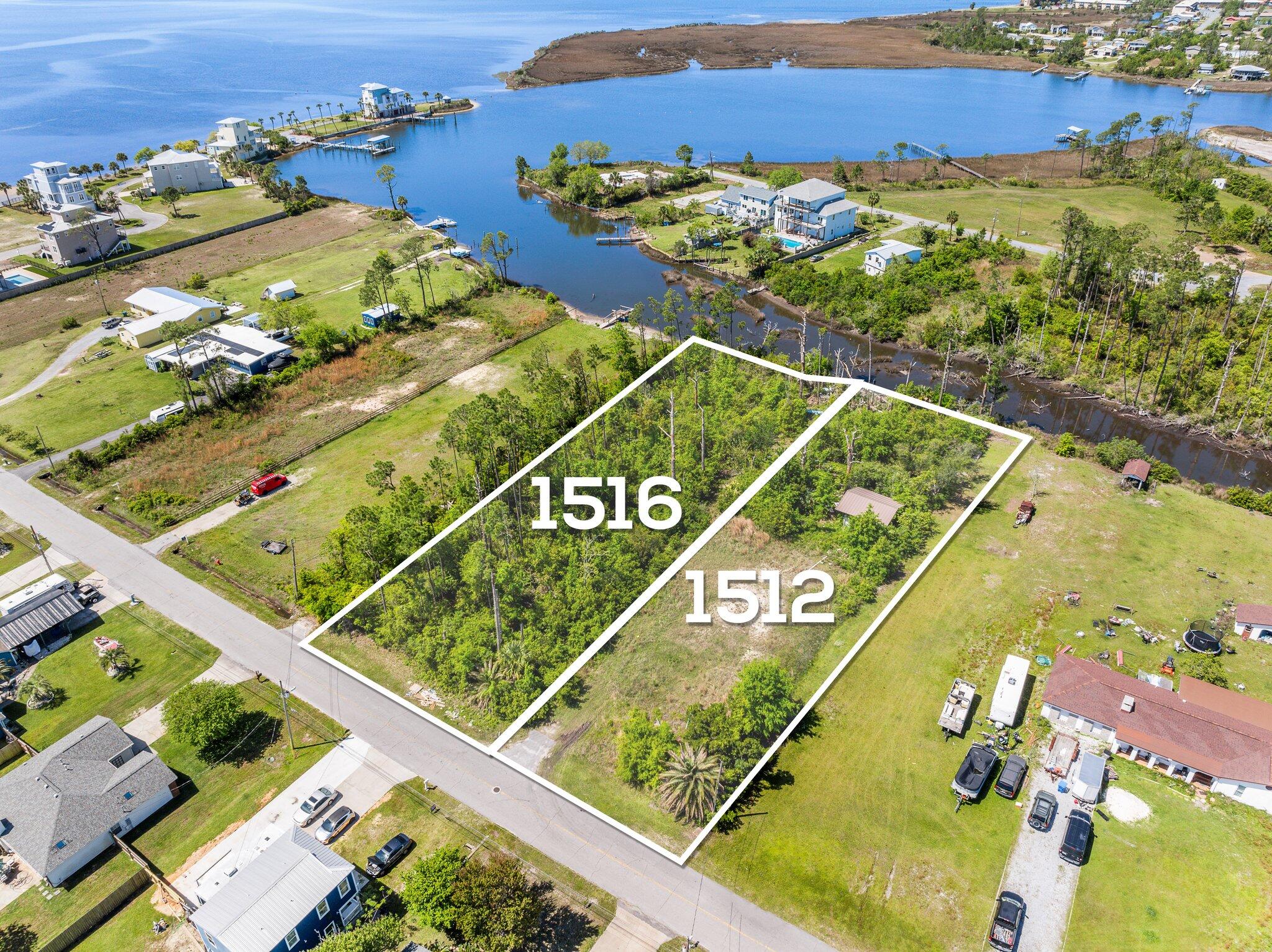 EAST BAY PARK - Land