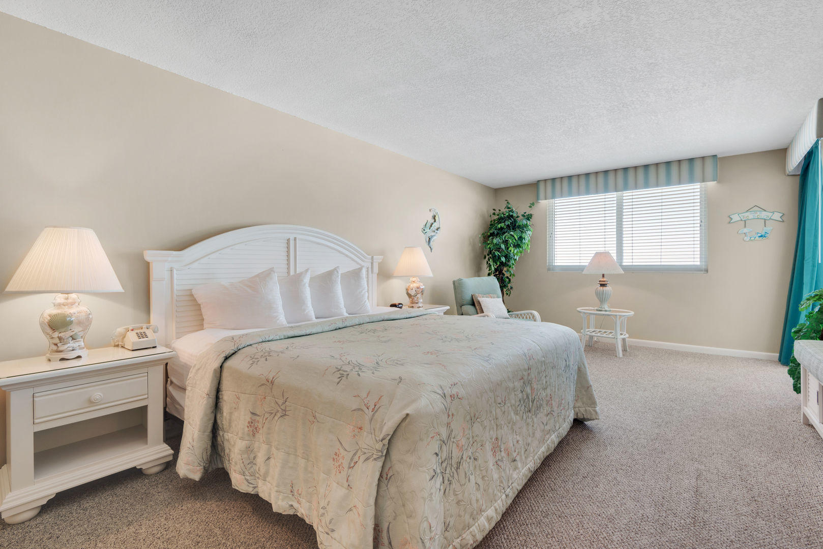 BREAKERS OF FWB PH 1 - Residential