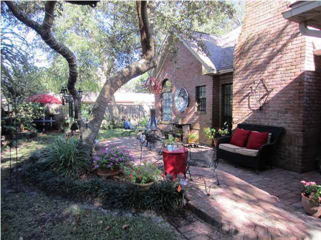 INDIAN TRAIL ESTATES - Residential