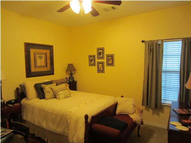 INDIAN TRAIL ESTATES - Residential