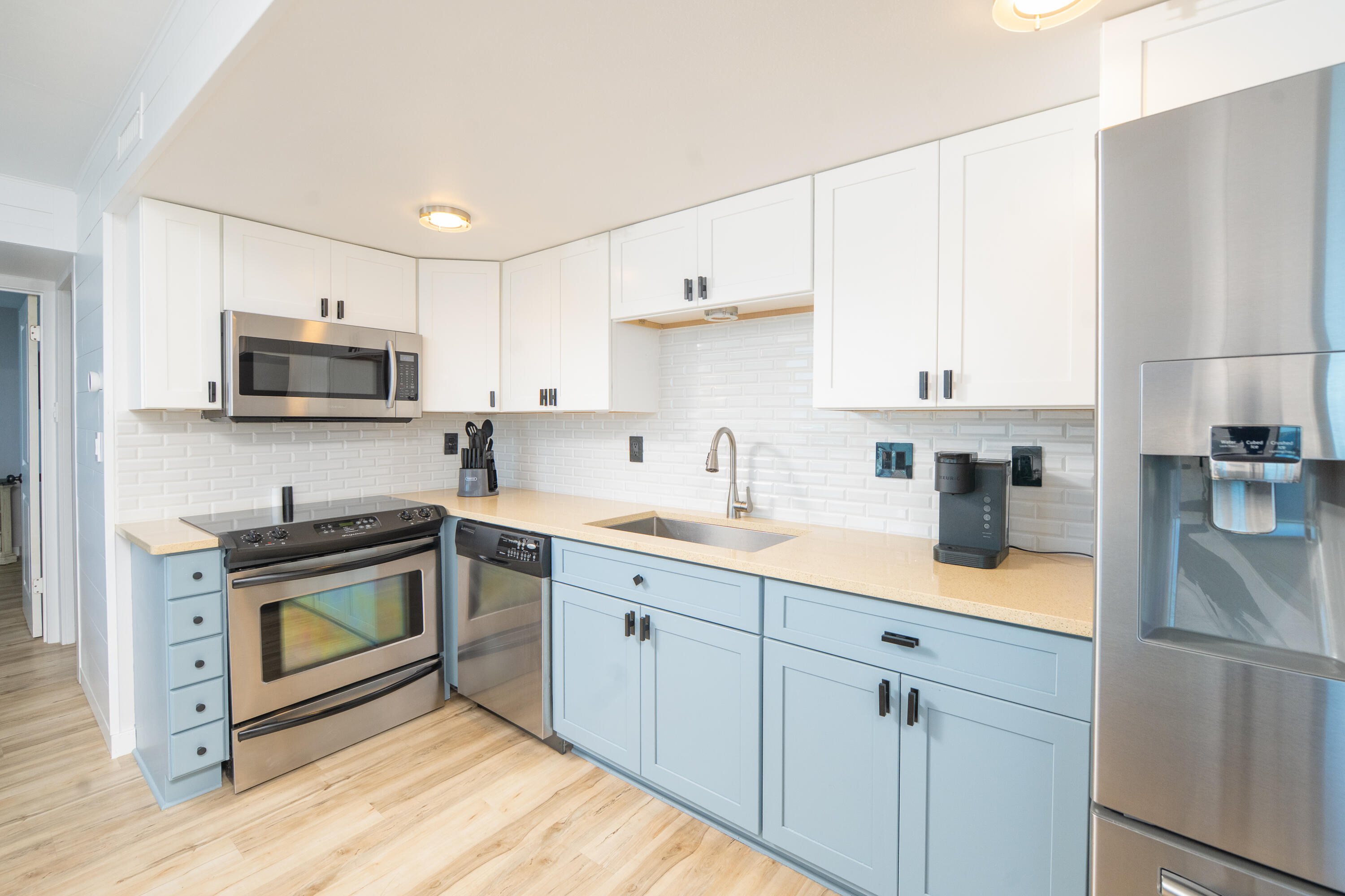 SABINE YACHT AND RACQUET CLUB - Residential