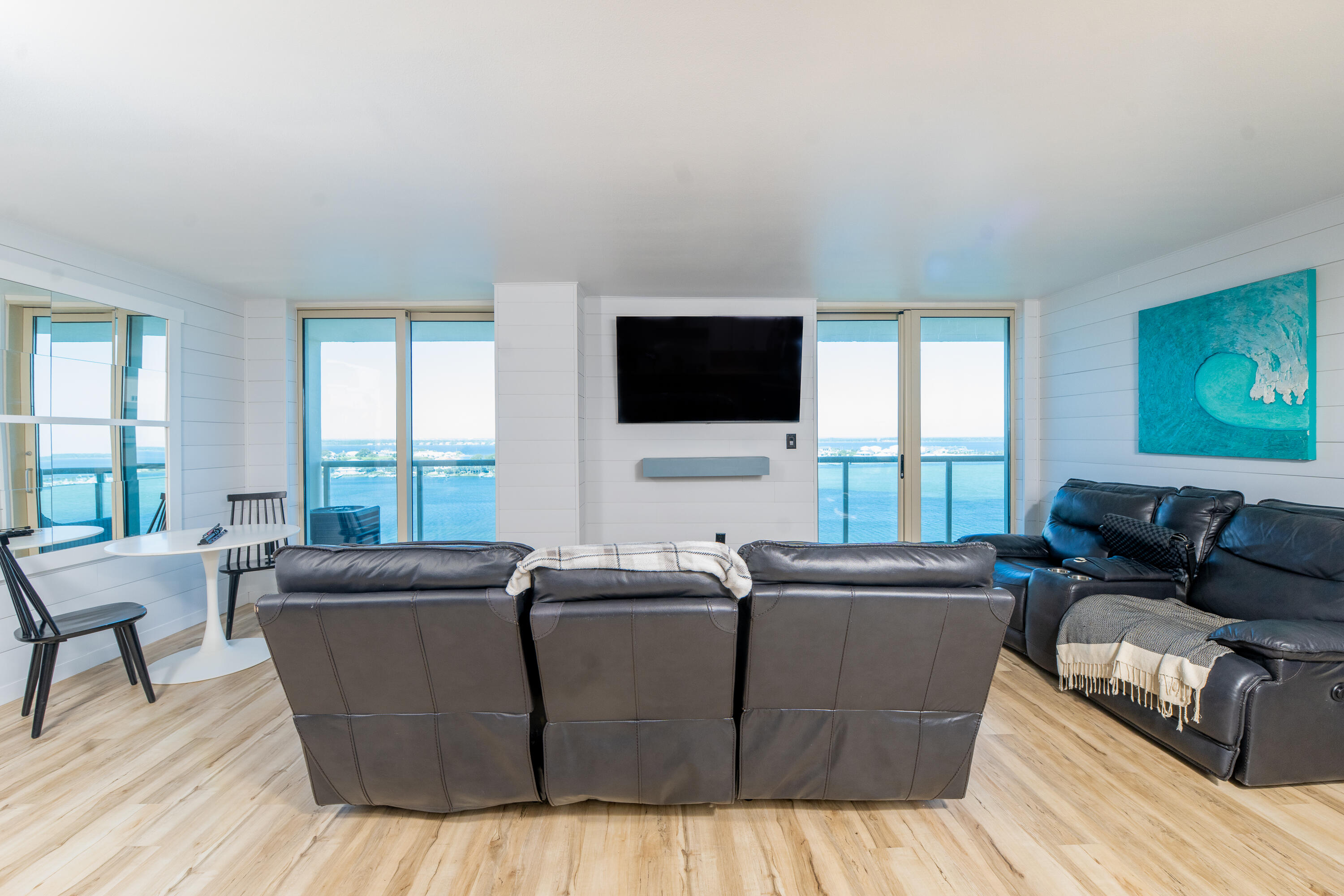 SABINE YACHT AND RACQUET CLUB - Residential