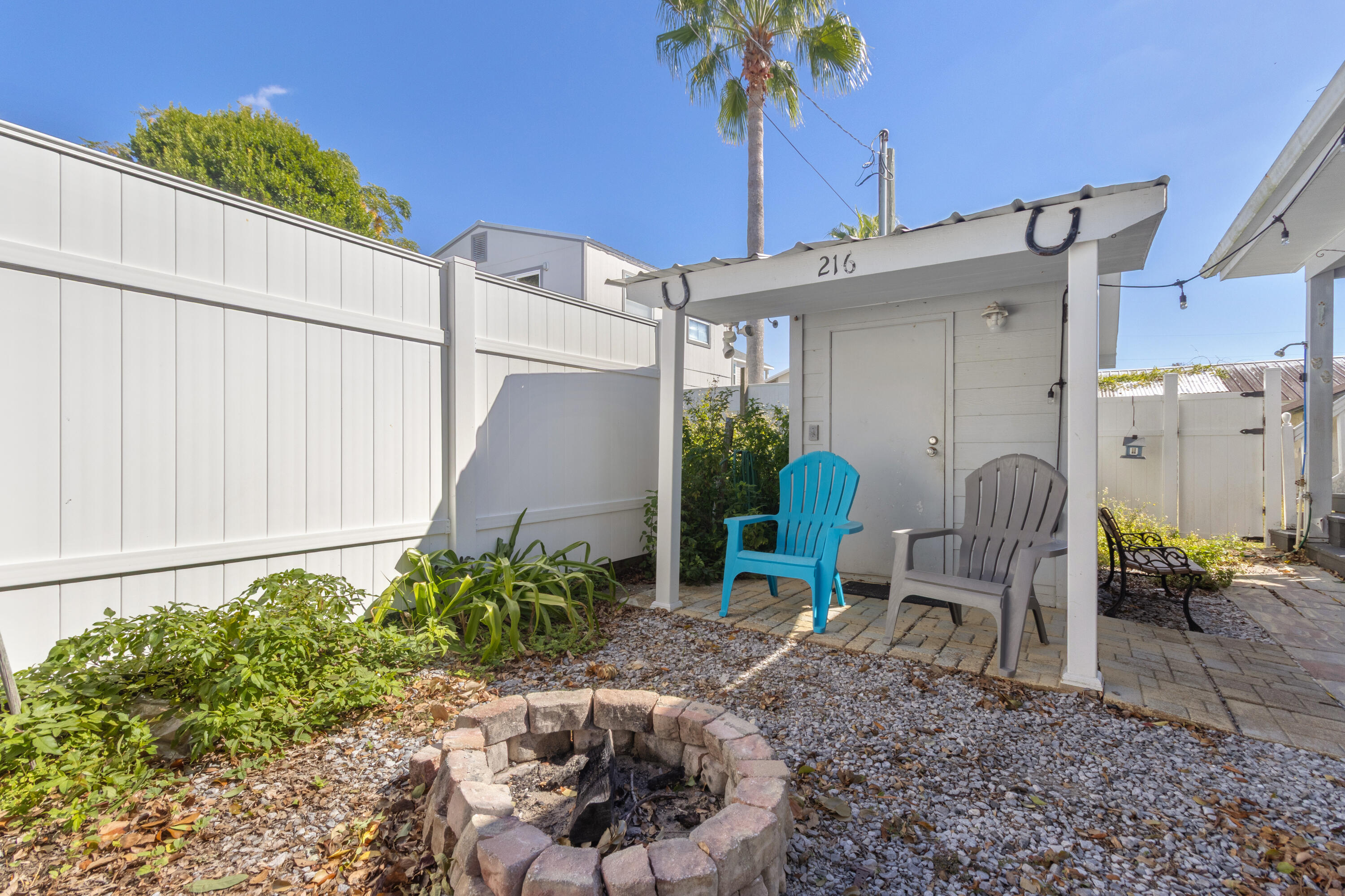 LAGUNA BEACH ESTATES 5TH ADDN - Residential