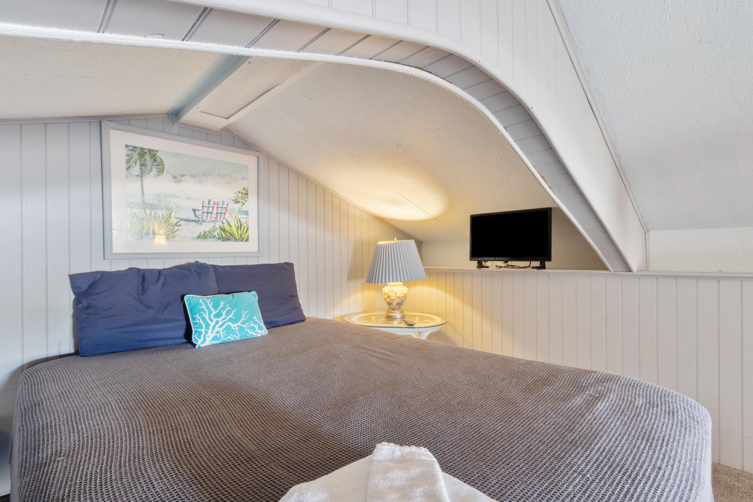 LAGUNA BEACH ESTATES 5TH ADDN - Residential