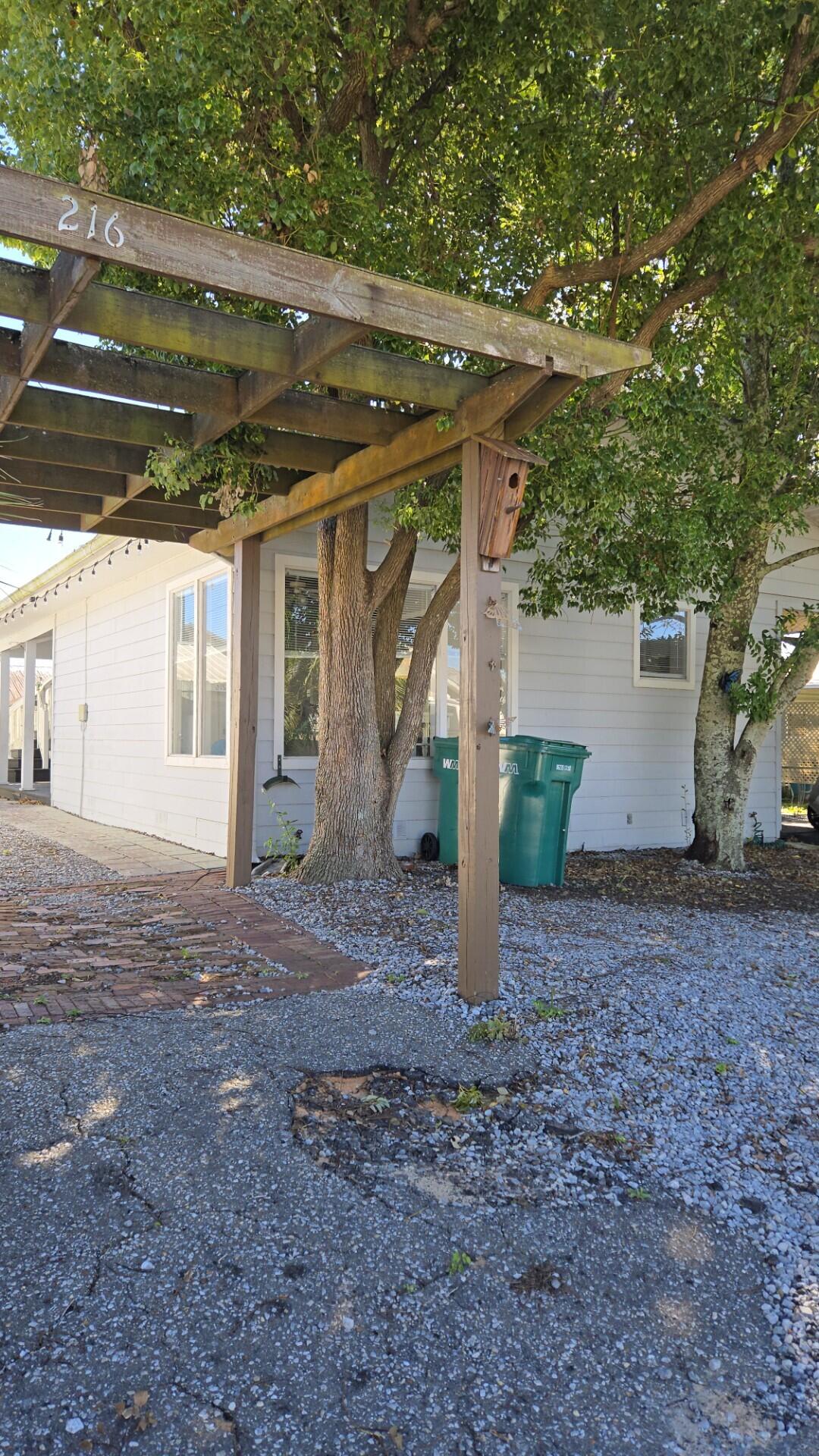 LAGUNA BEACH ESTATES 5TH ADDN - Residential