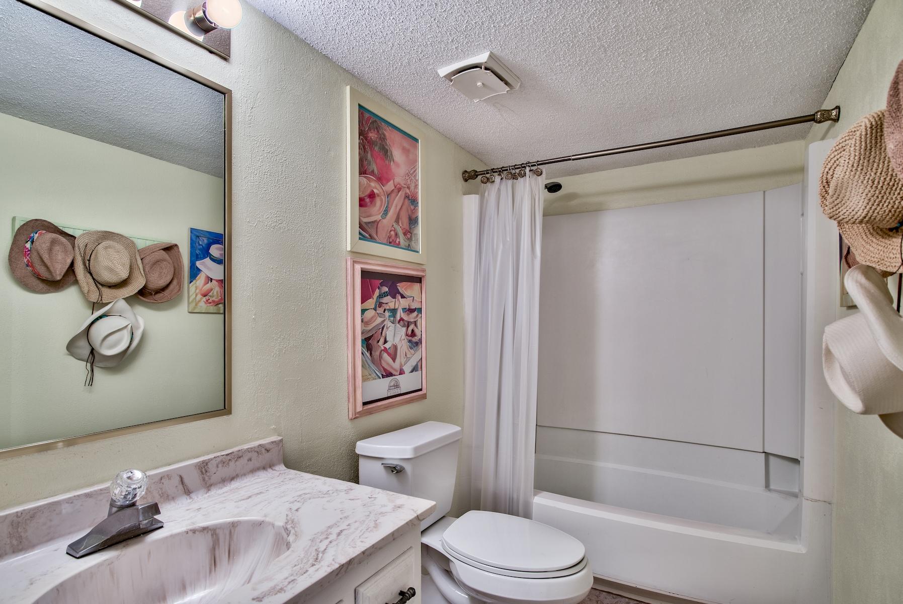 SEASCAPE CONDO TENNIS VILLAGE - Residential