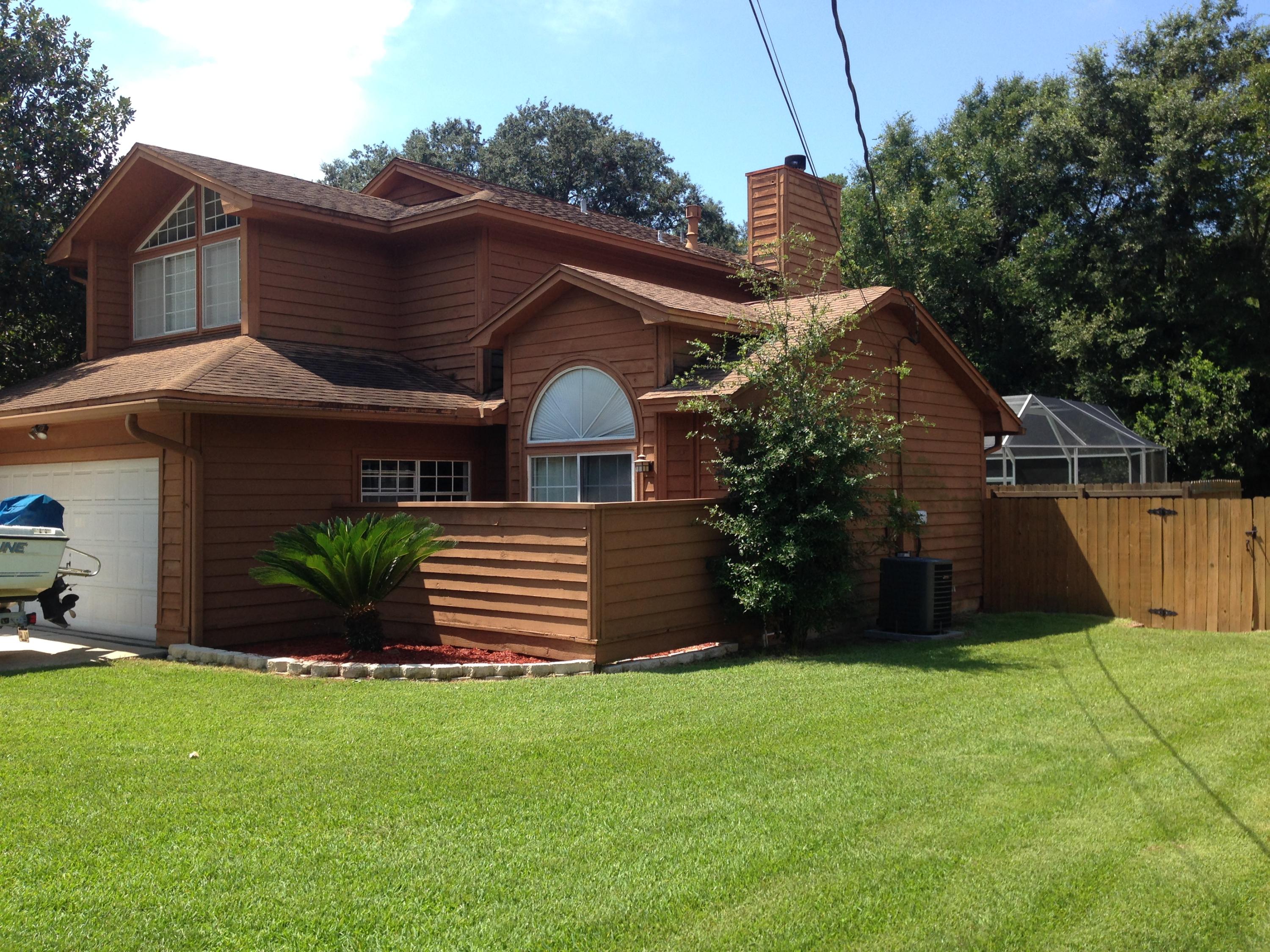 COUNTRY CLUB ESTATES - Residential