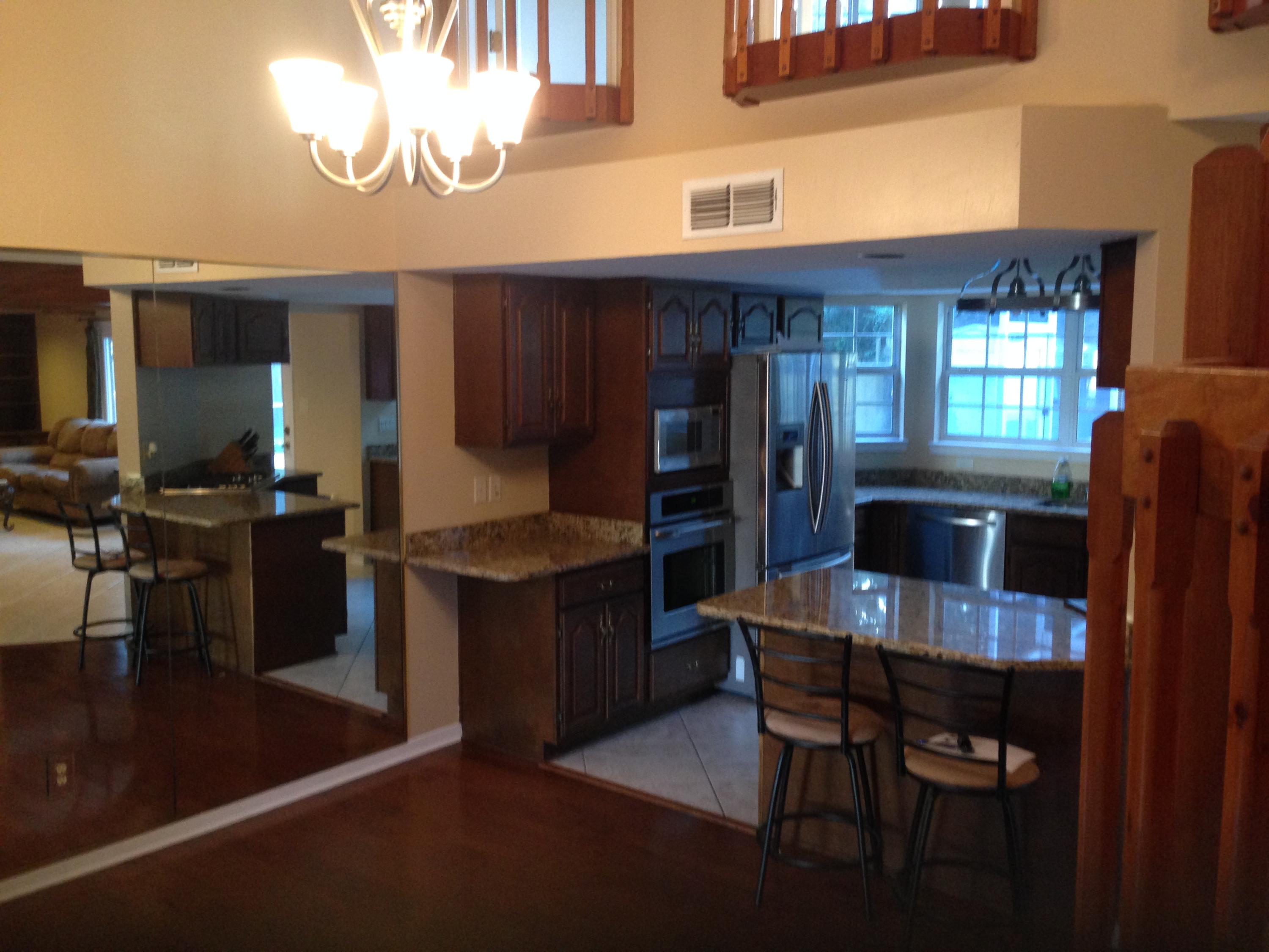 COUNTRY CLUB ESTATES - Residential