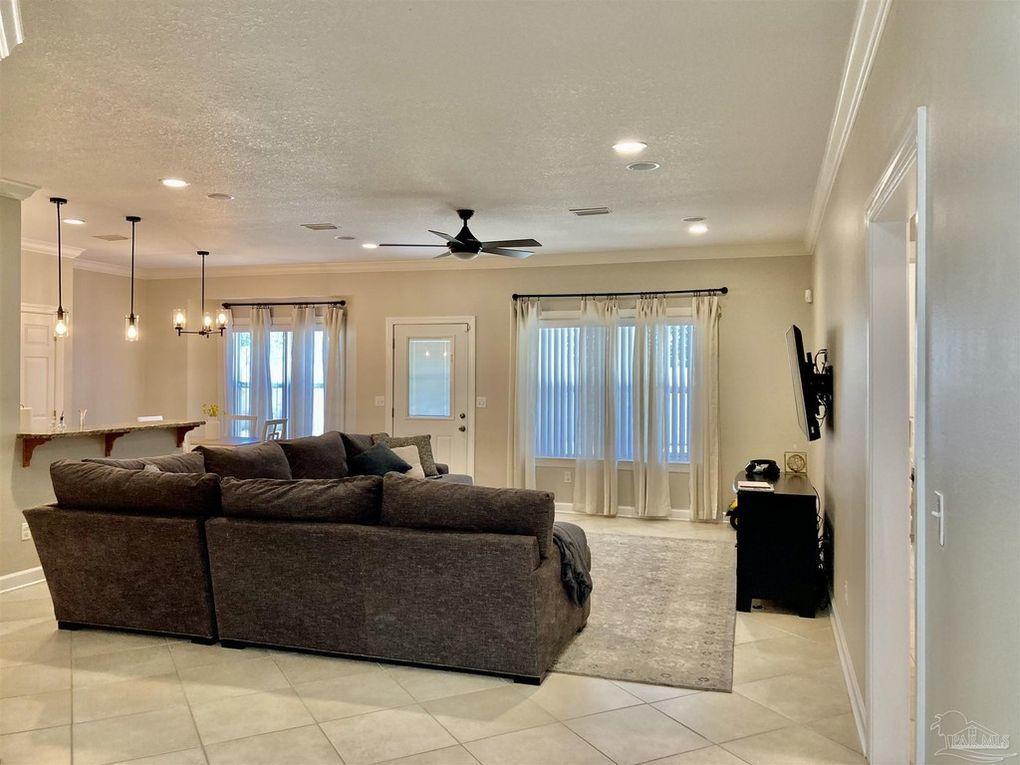 SPRINGDALE - Residential