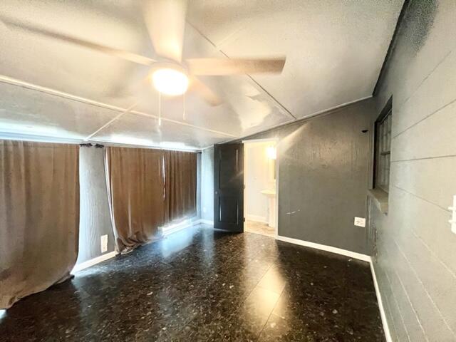 VALPARAISO PLAT 15 Lots 3 & 4 Blk 2 - Residential Lease