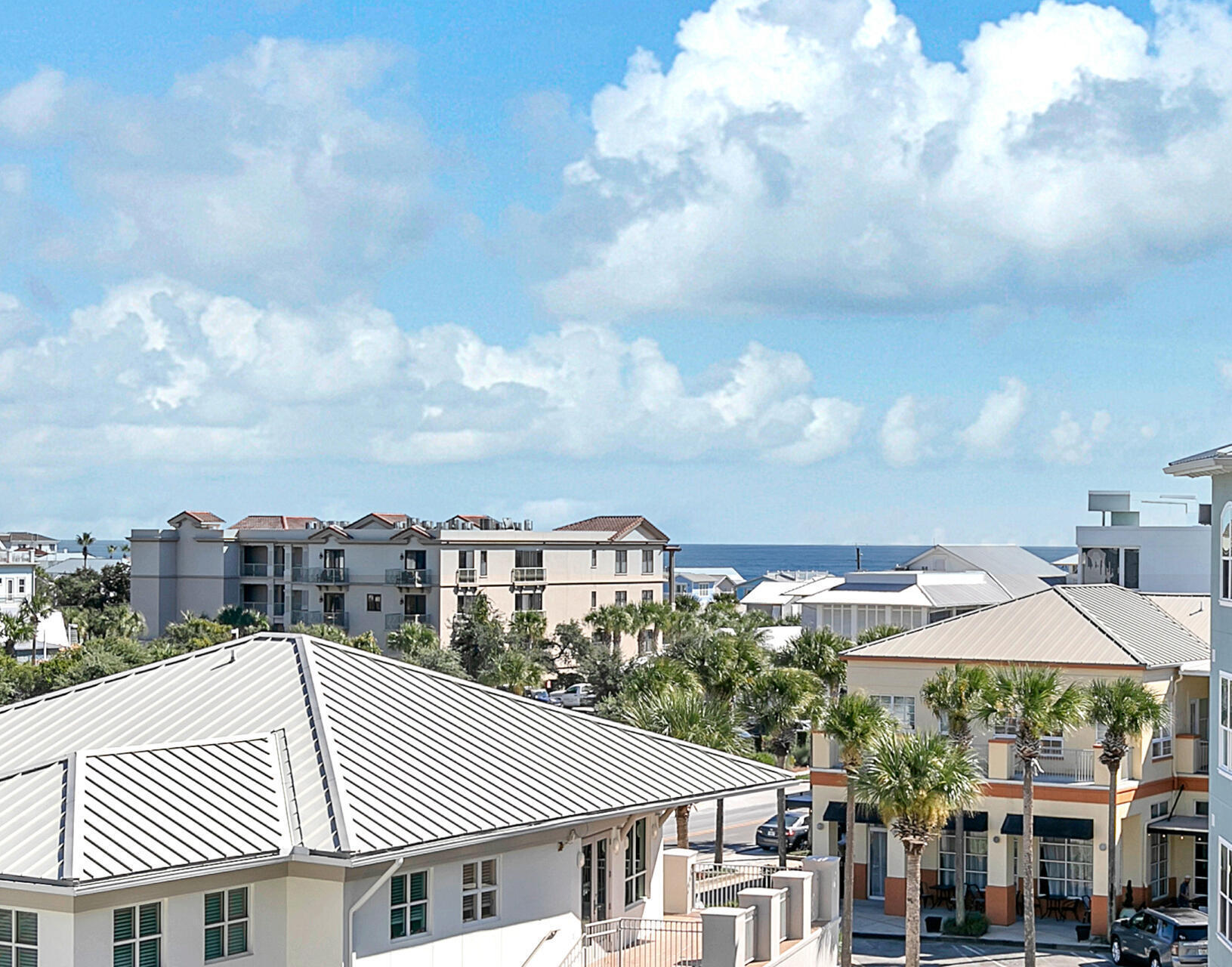 GULF PLACE RESIDENCES - Residential