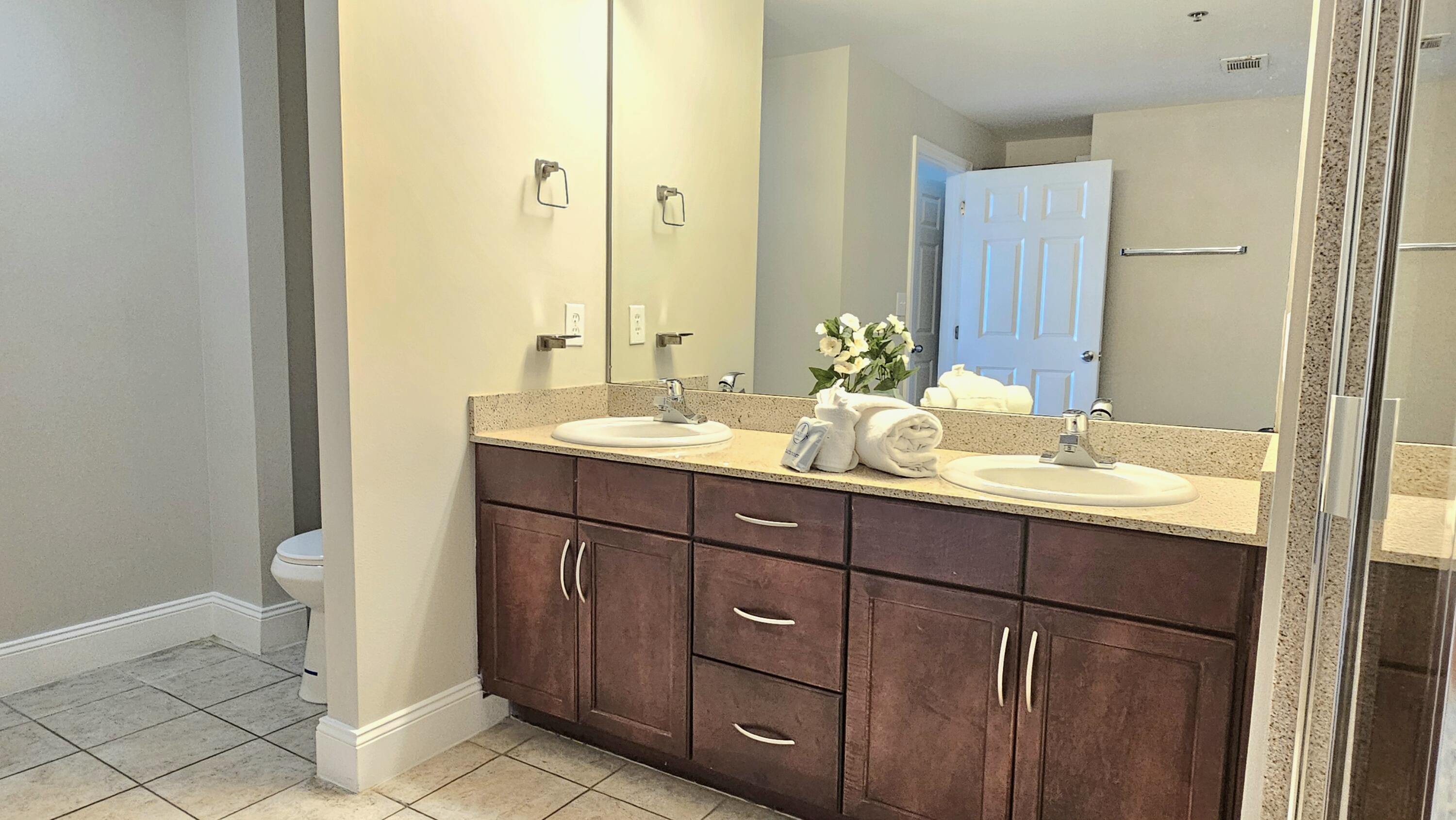 Laketown Wharf - Residential