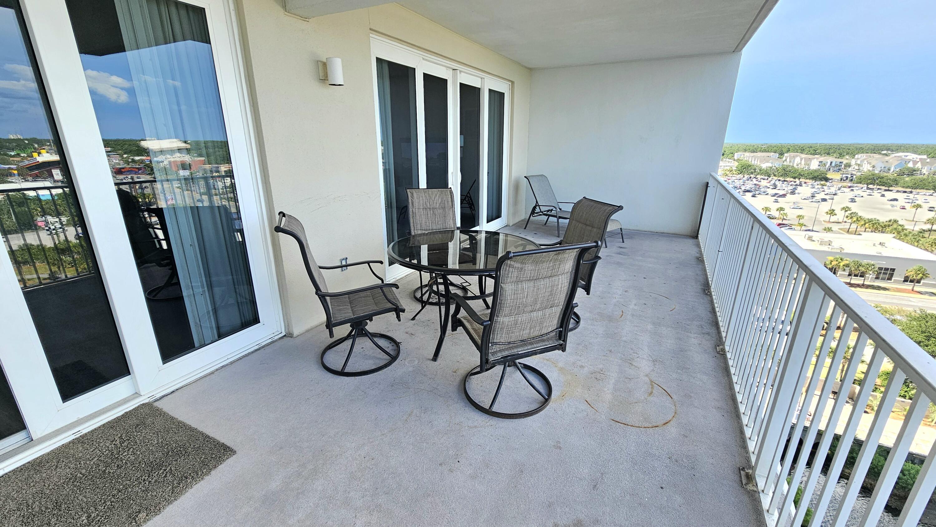Laketown Wharf - Residential