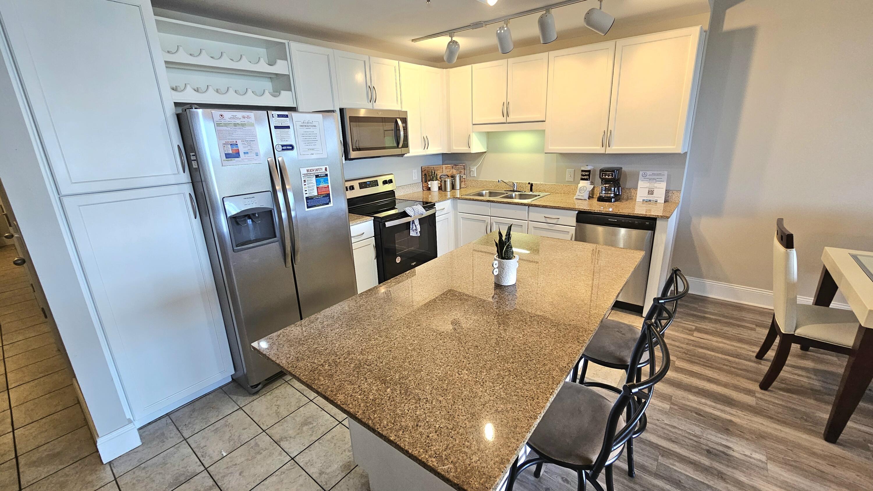 Laketown Wharf - Residential