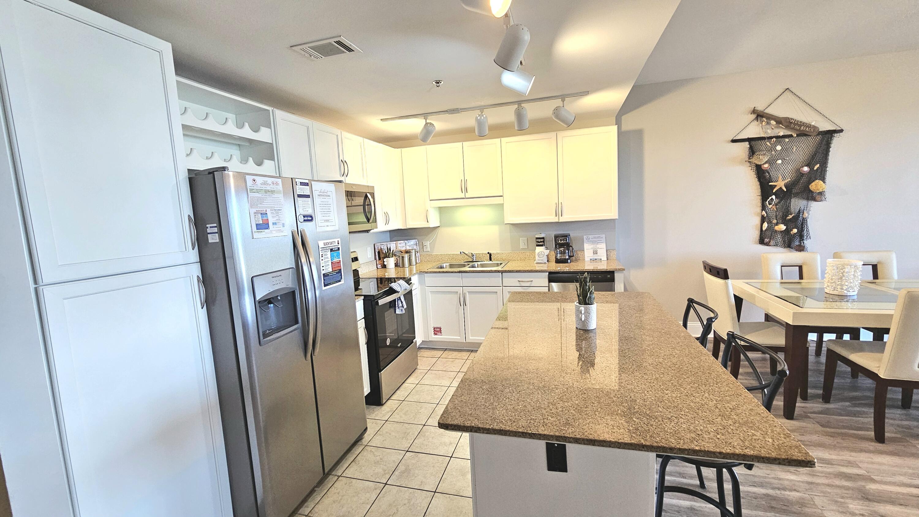 Laketown Wharf - Residential