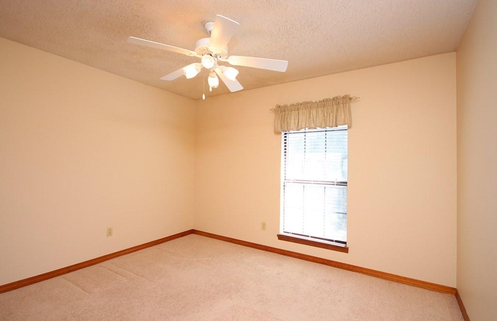 VALPARAISO PINECREST 5 - Residential