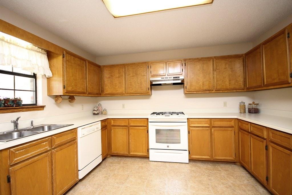 VALPARAISO PINECREST 5 - Residential