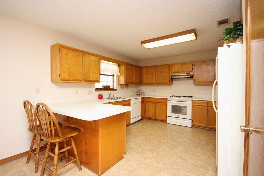 VALPARAISO PINECREST 5 - Residential