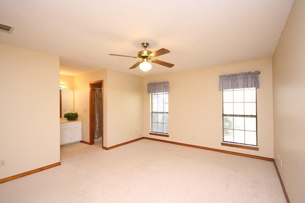 VALPARAISO PINECREST 5 - Residential