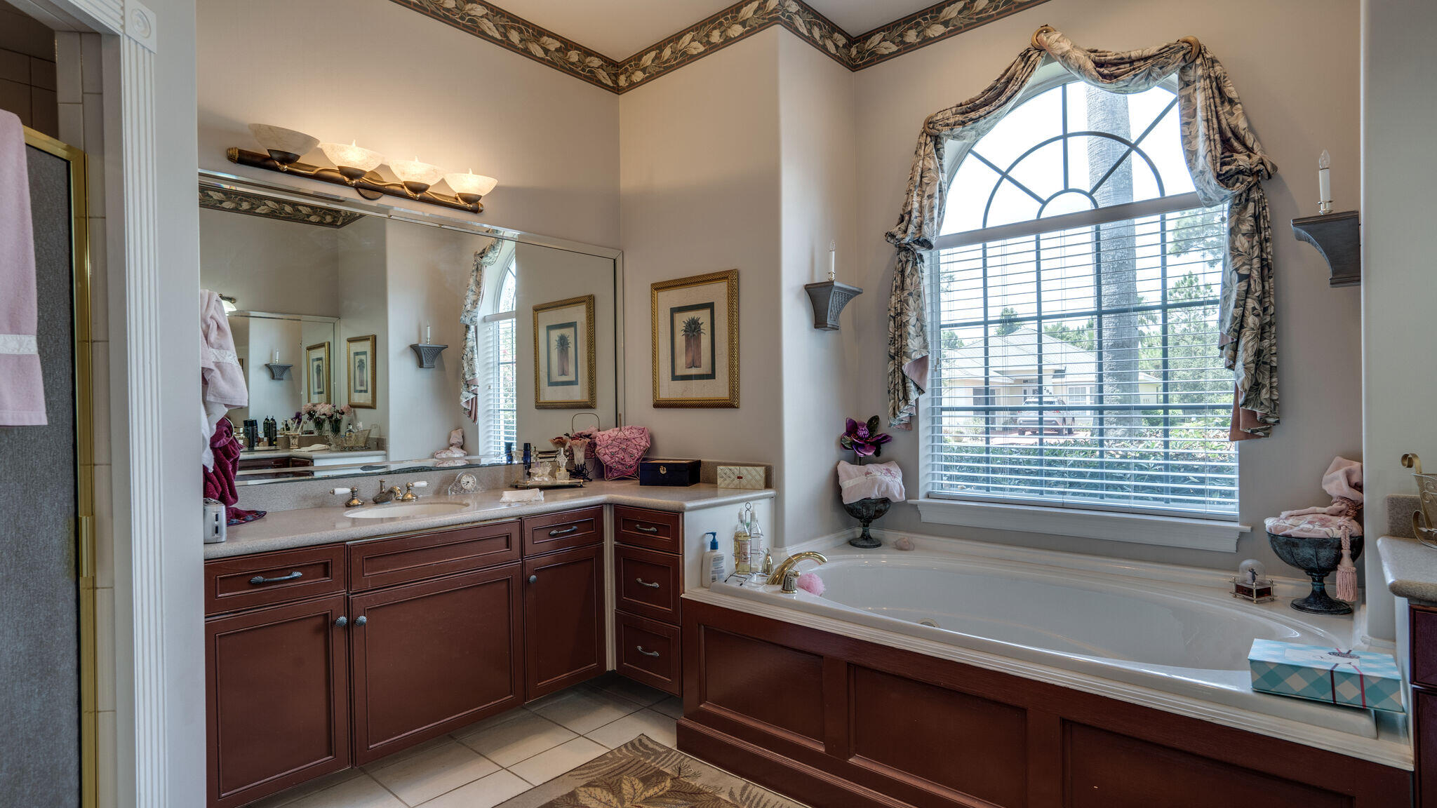 EMERALD LAKES PH 2 - Residential