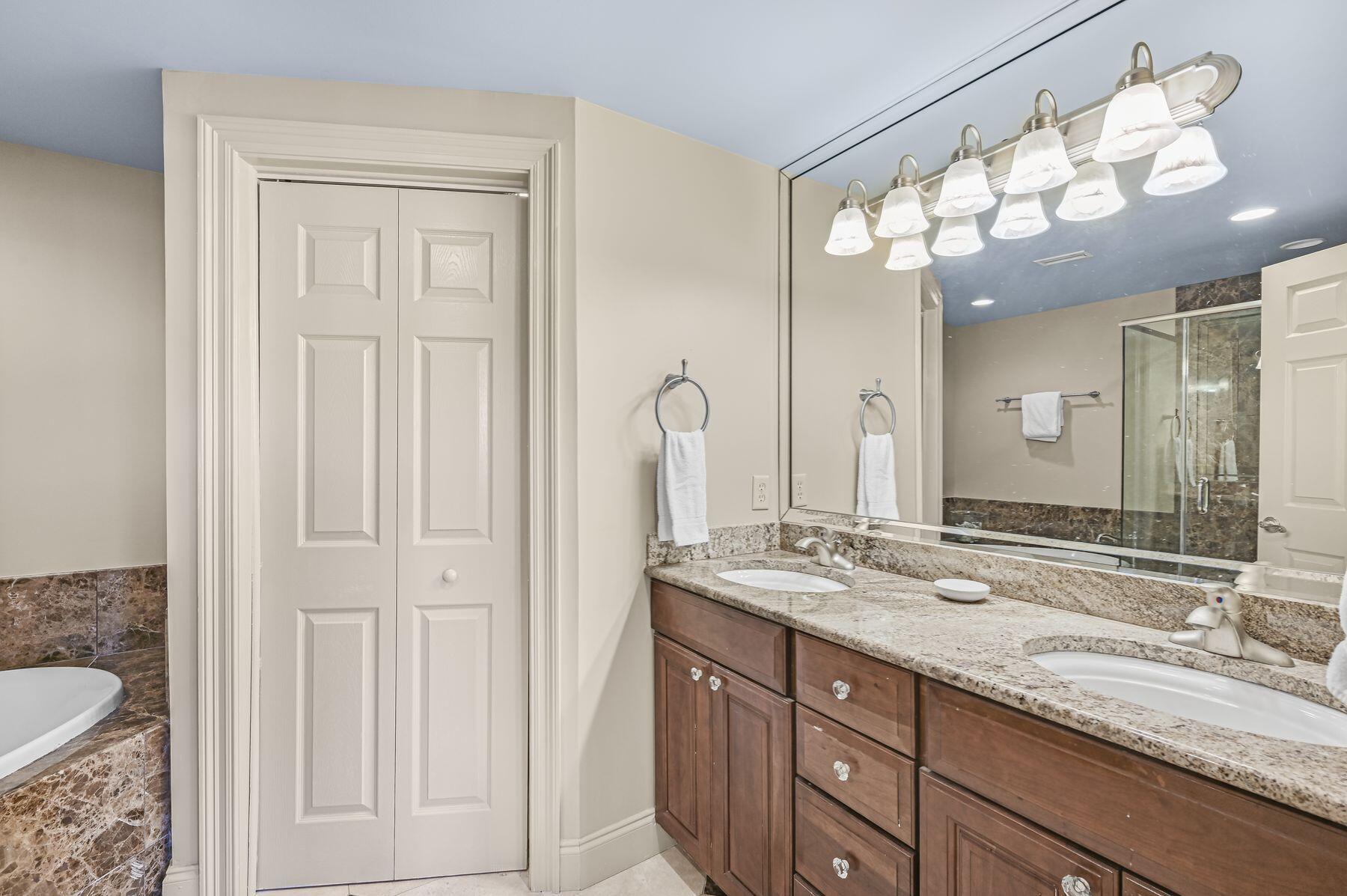 AEGEAN CONDO - Residential