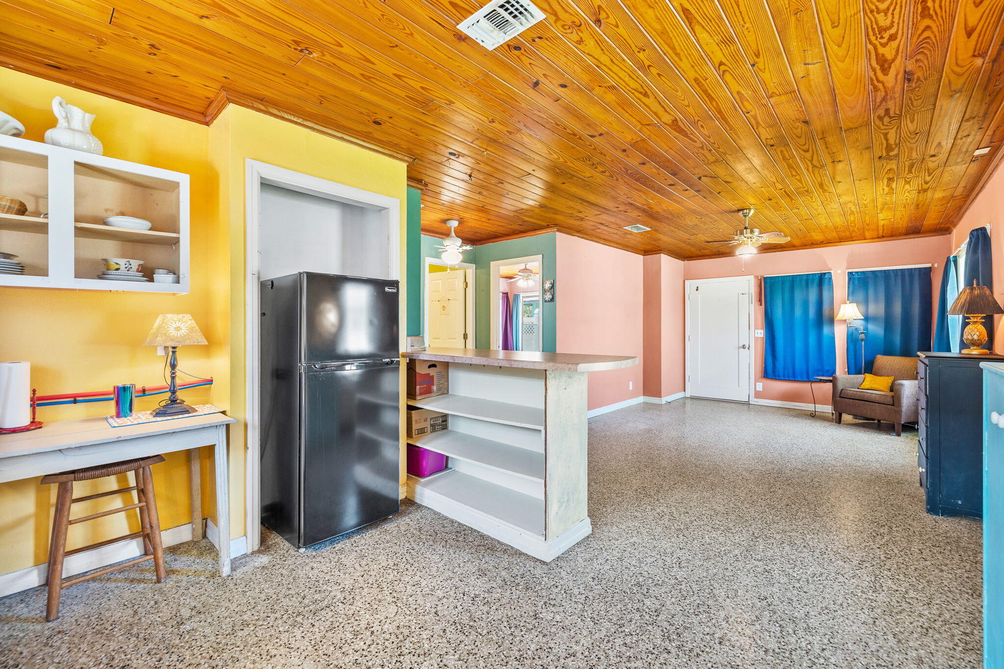 LAGUNA BEACH - Residential