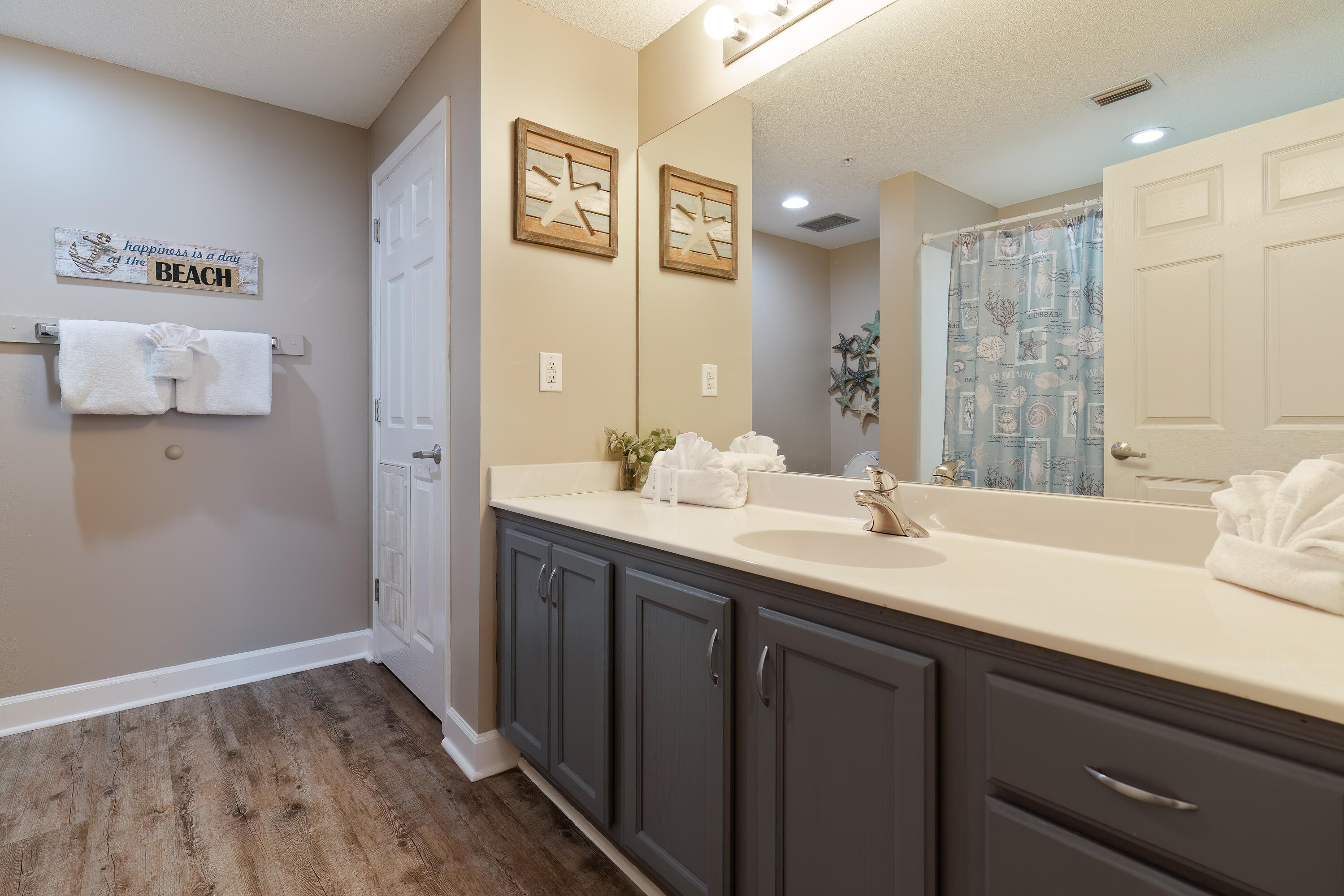 STERLING REEF - Residential