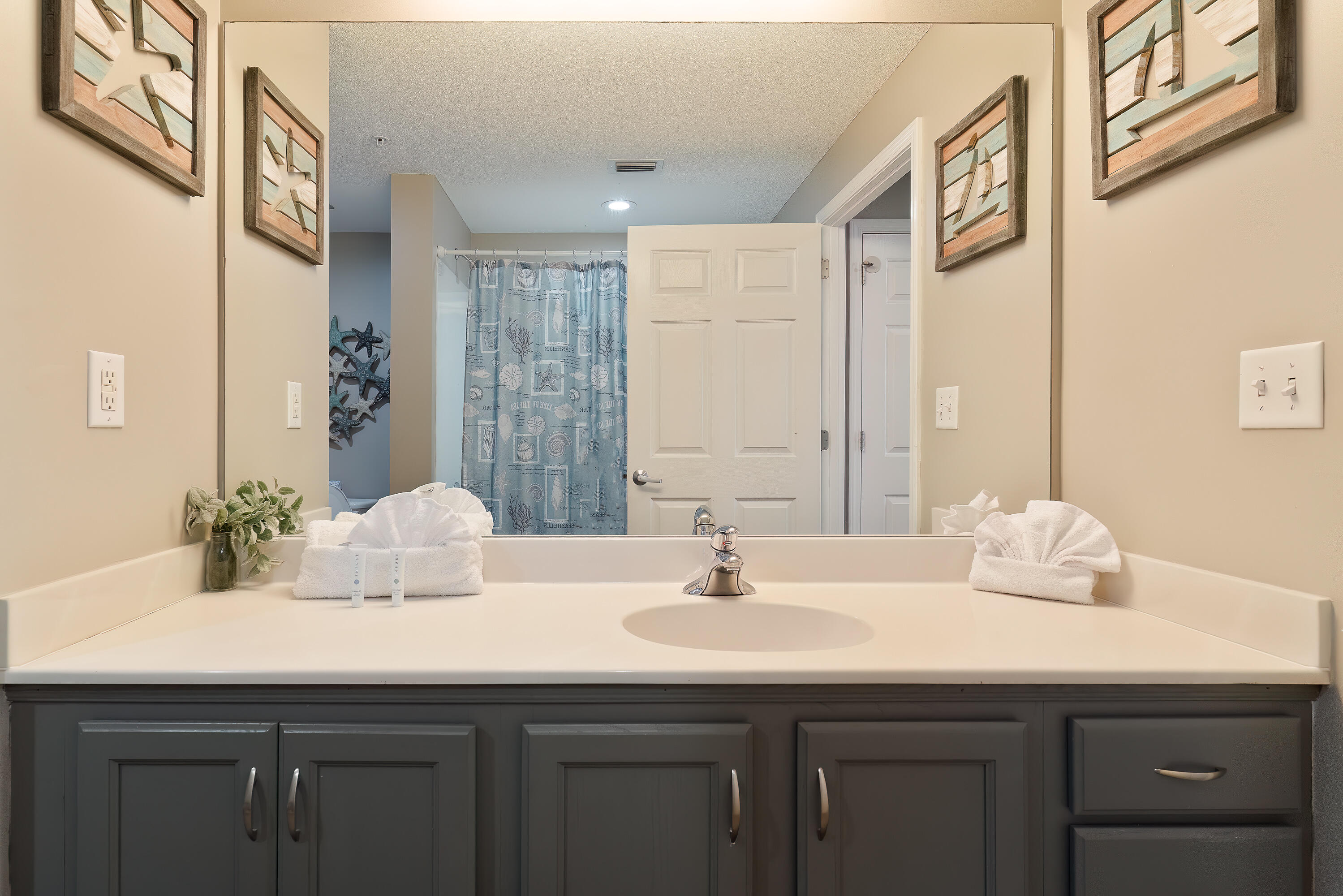 STERLING REEF - Residential