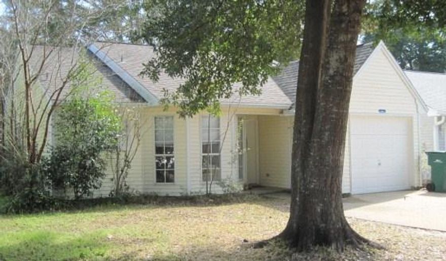 Cute house in the popular subdivision of Blue Pine Village. House has a great room, eat in Kitchen with bay window and large pantry. Blue Pine Village has a community Pool. Owner will consider small pet with $300.00 non refundable pet fee and a refundable pet deposit of 300.00. All adults living at the property must fill out an application and be on the lease.