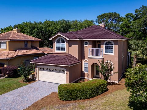 674 Emerald Bay Drive Destin FL 32541