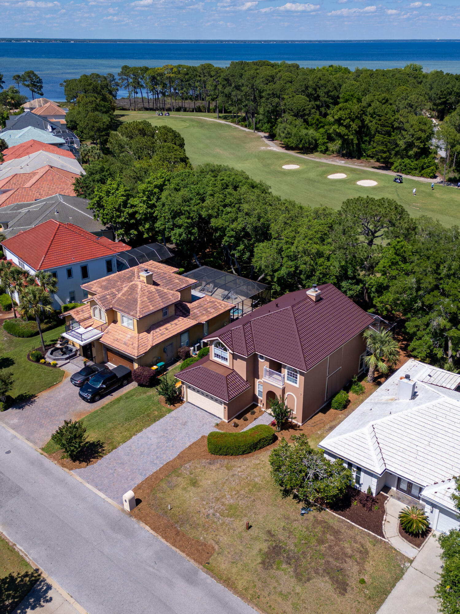 EMERALD BAY PH 1-B - Residential