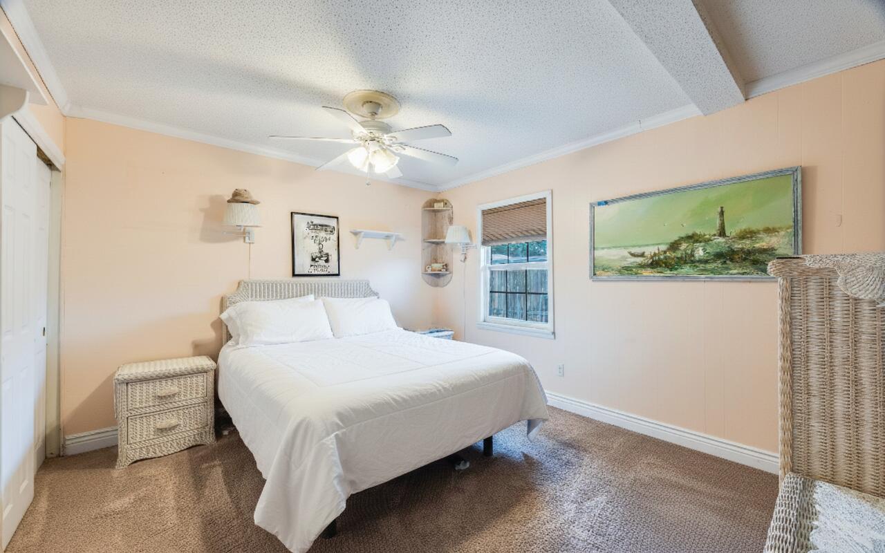 RACETRACK ROAD 1ST - Residential