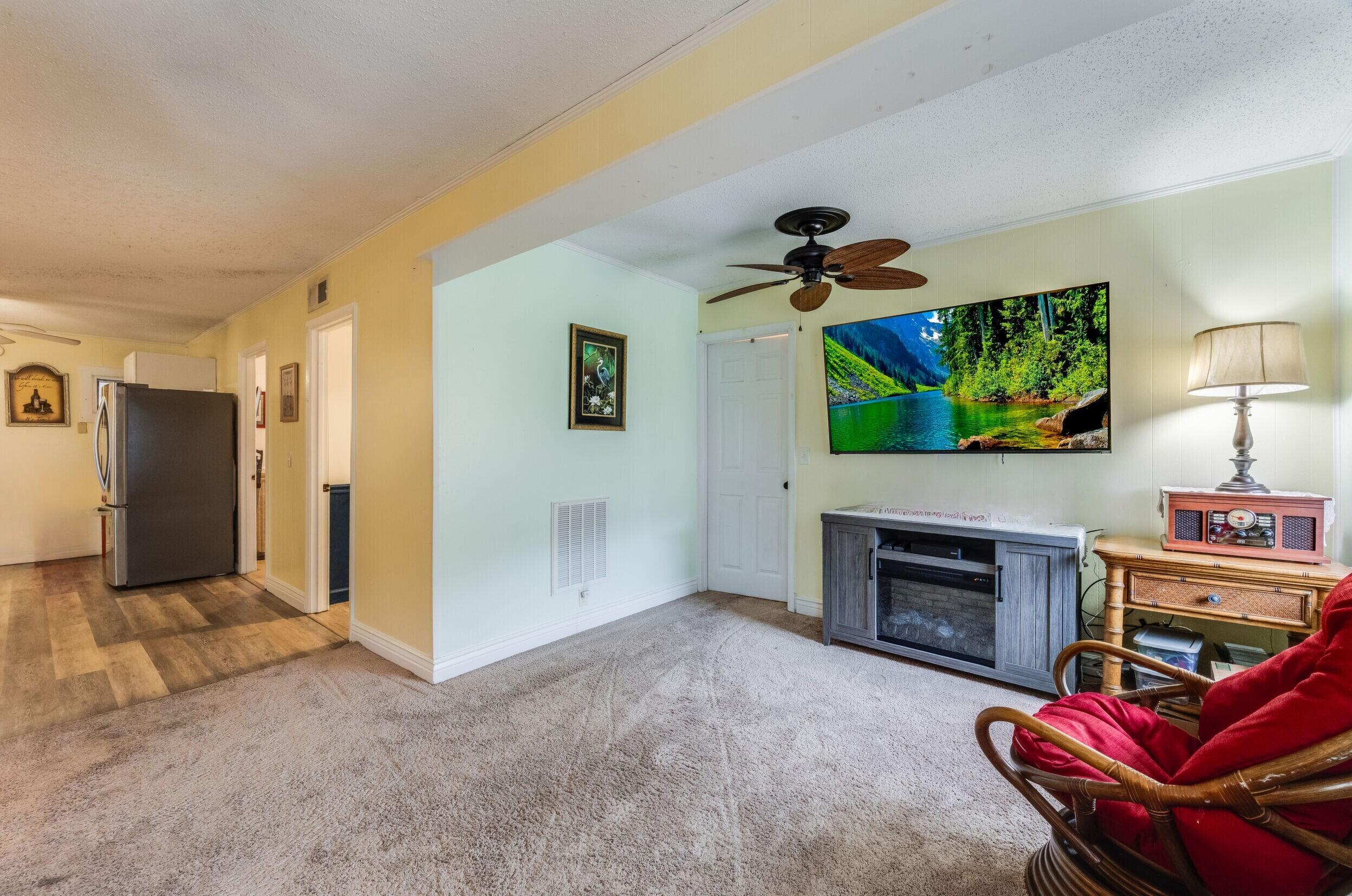 RACETRACK ROAD 1ST - Residential