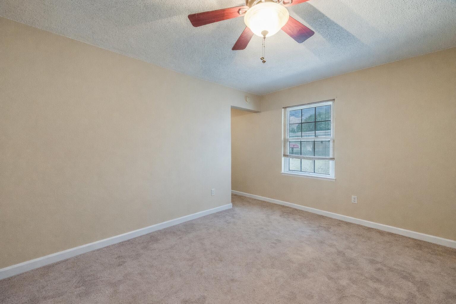 RACETRACK ROAD 1ST - Residential