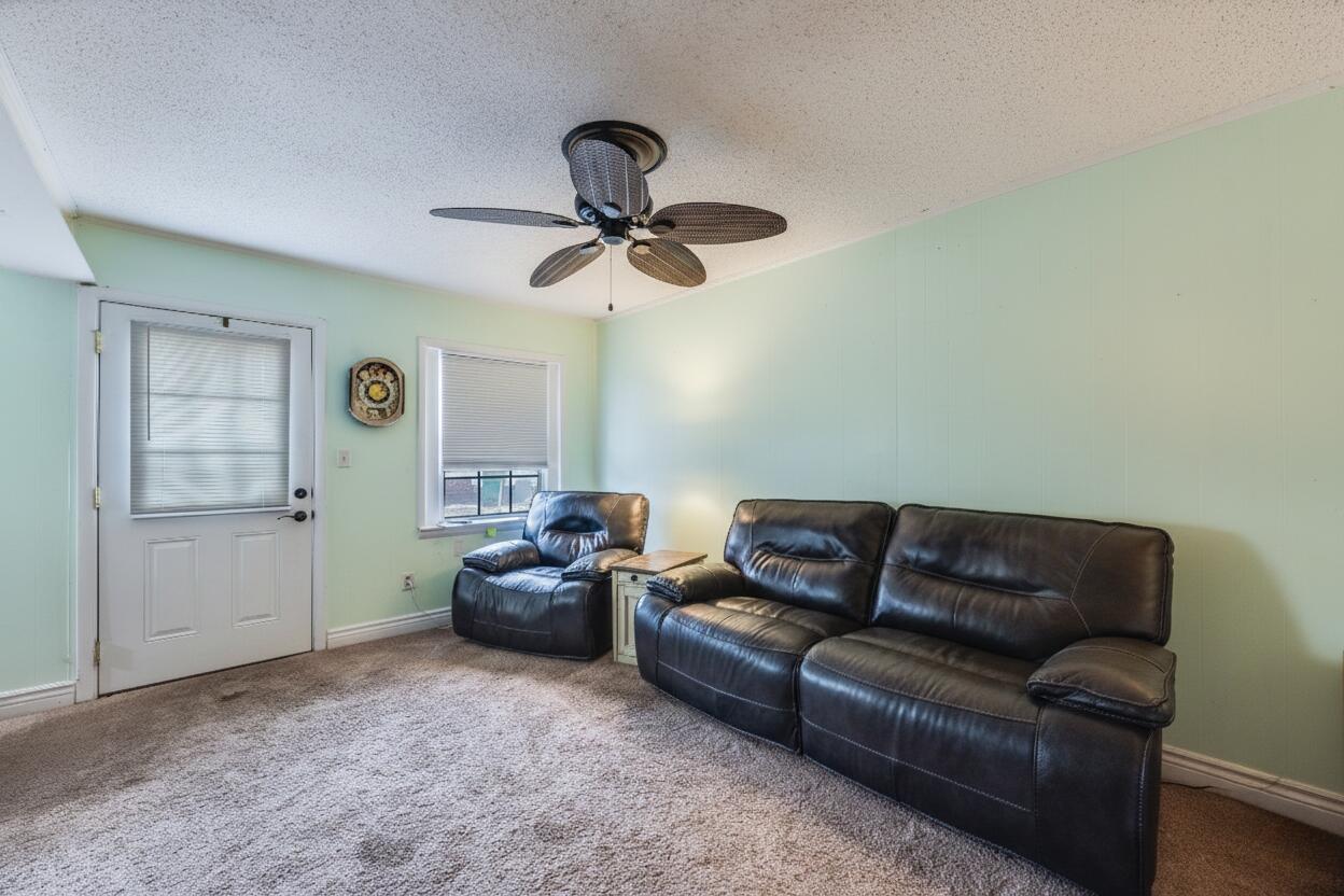 RACETRACK ROAD 1ST - Residential