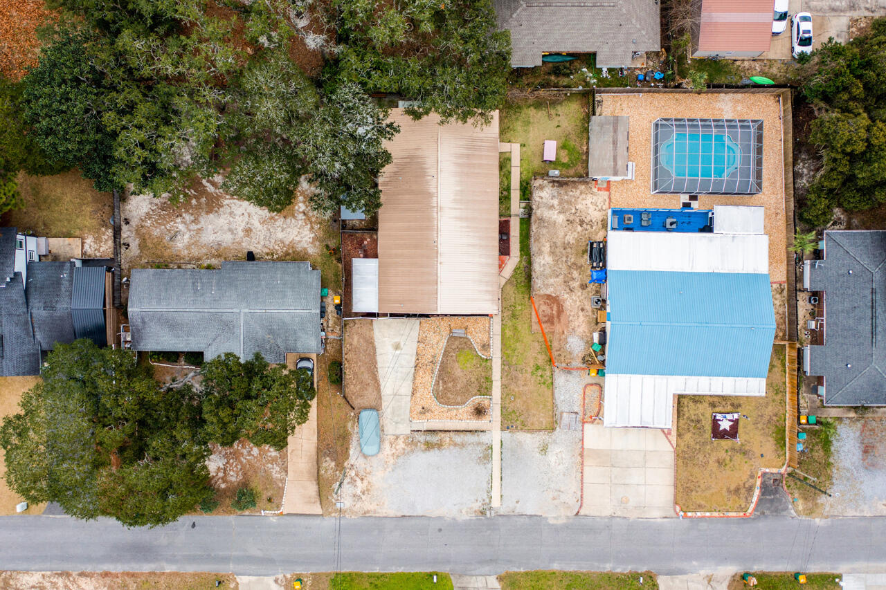 RACETRACK ROAD 1ST - Residential