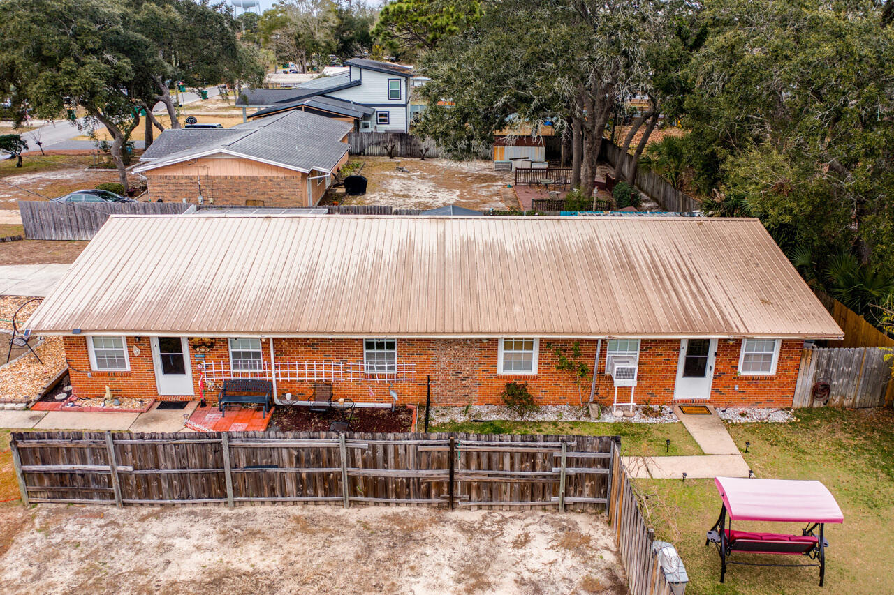 RACETRACK ROAD 1ST - Residential