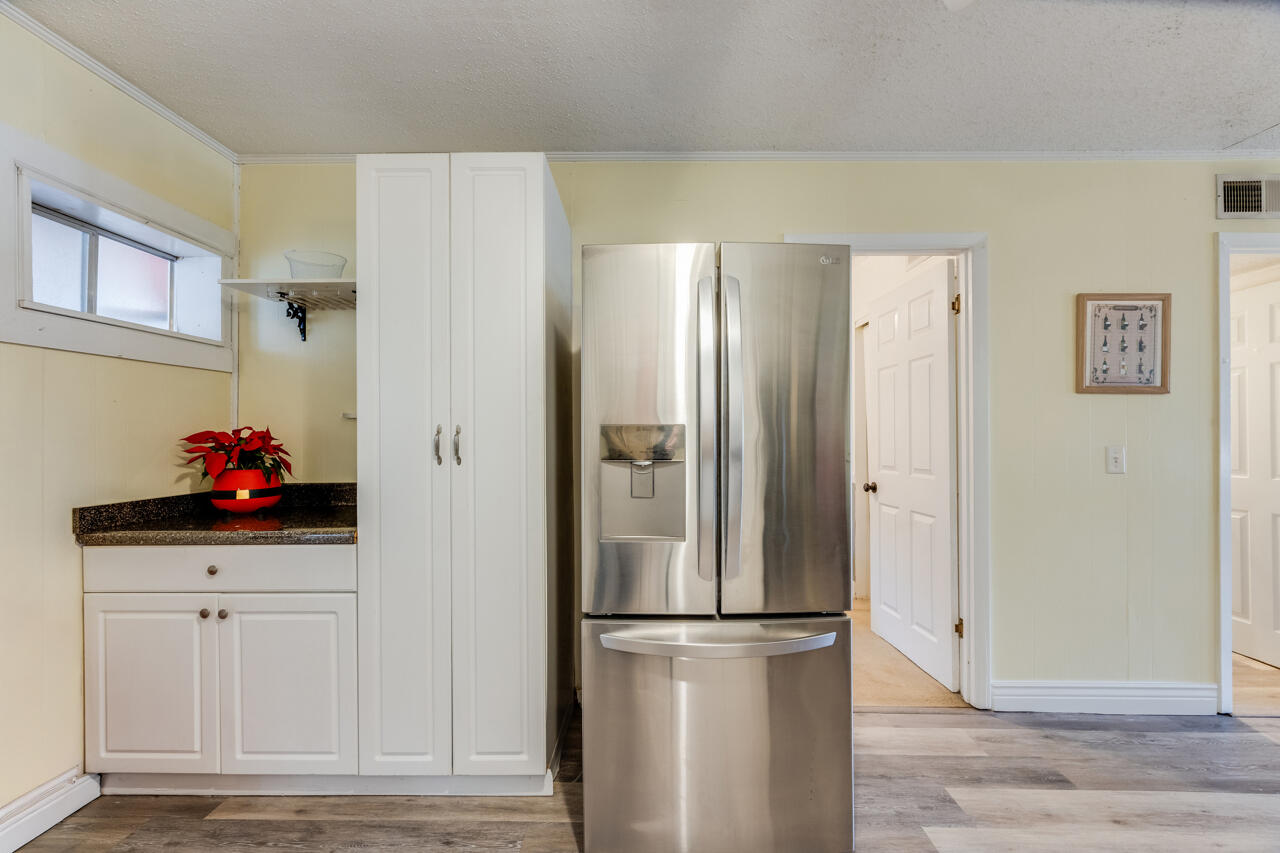 RACETRACK ROAD 1ST - Residential