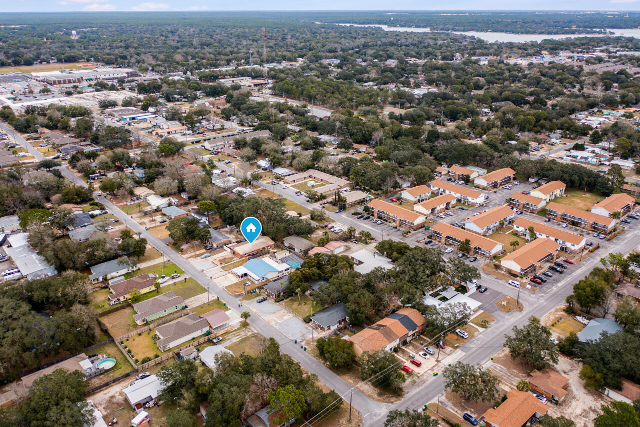 RACETRACK ROAD 1ST - Residential