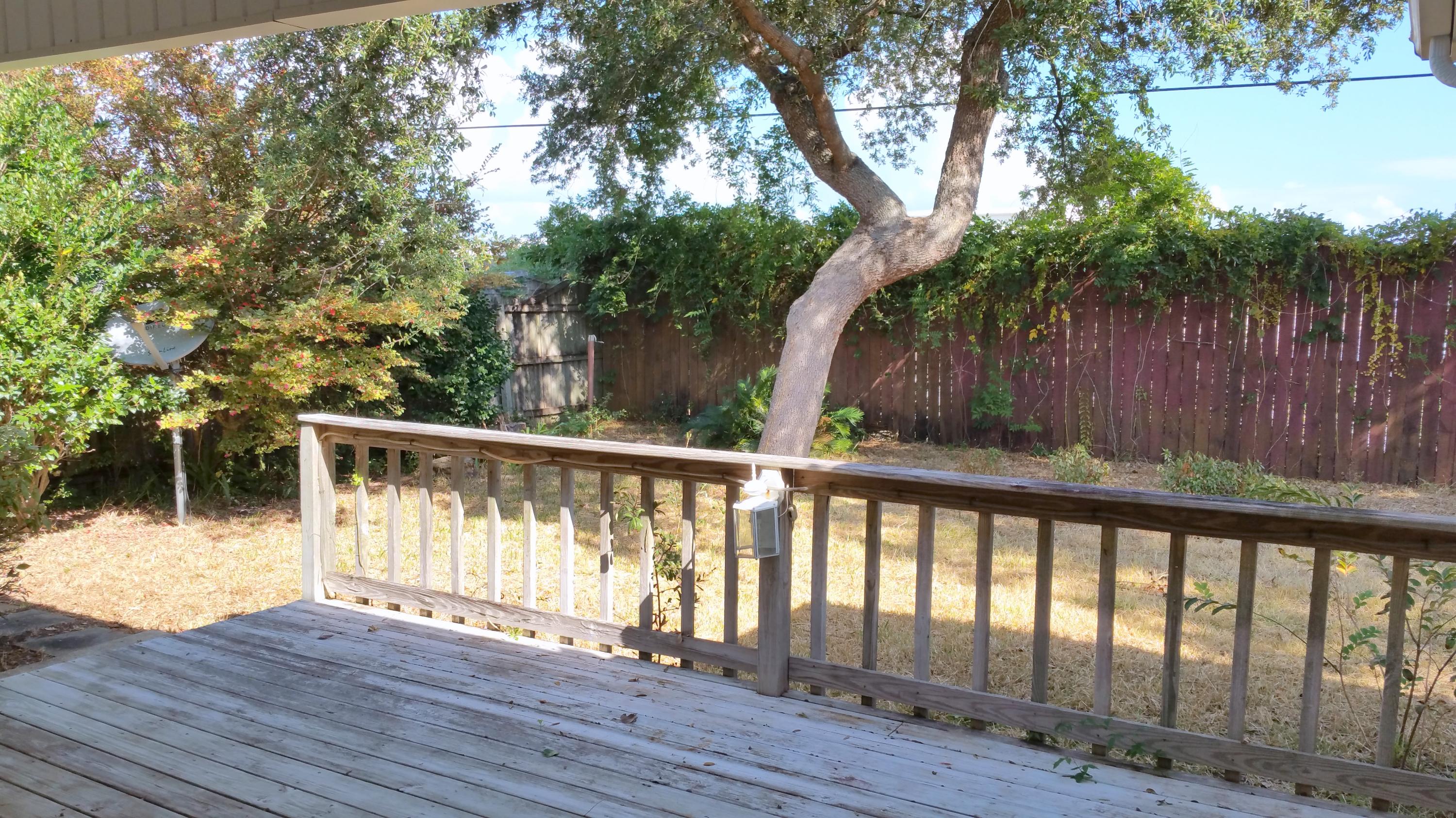 HARBOR BREEZE - Residential